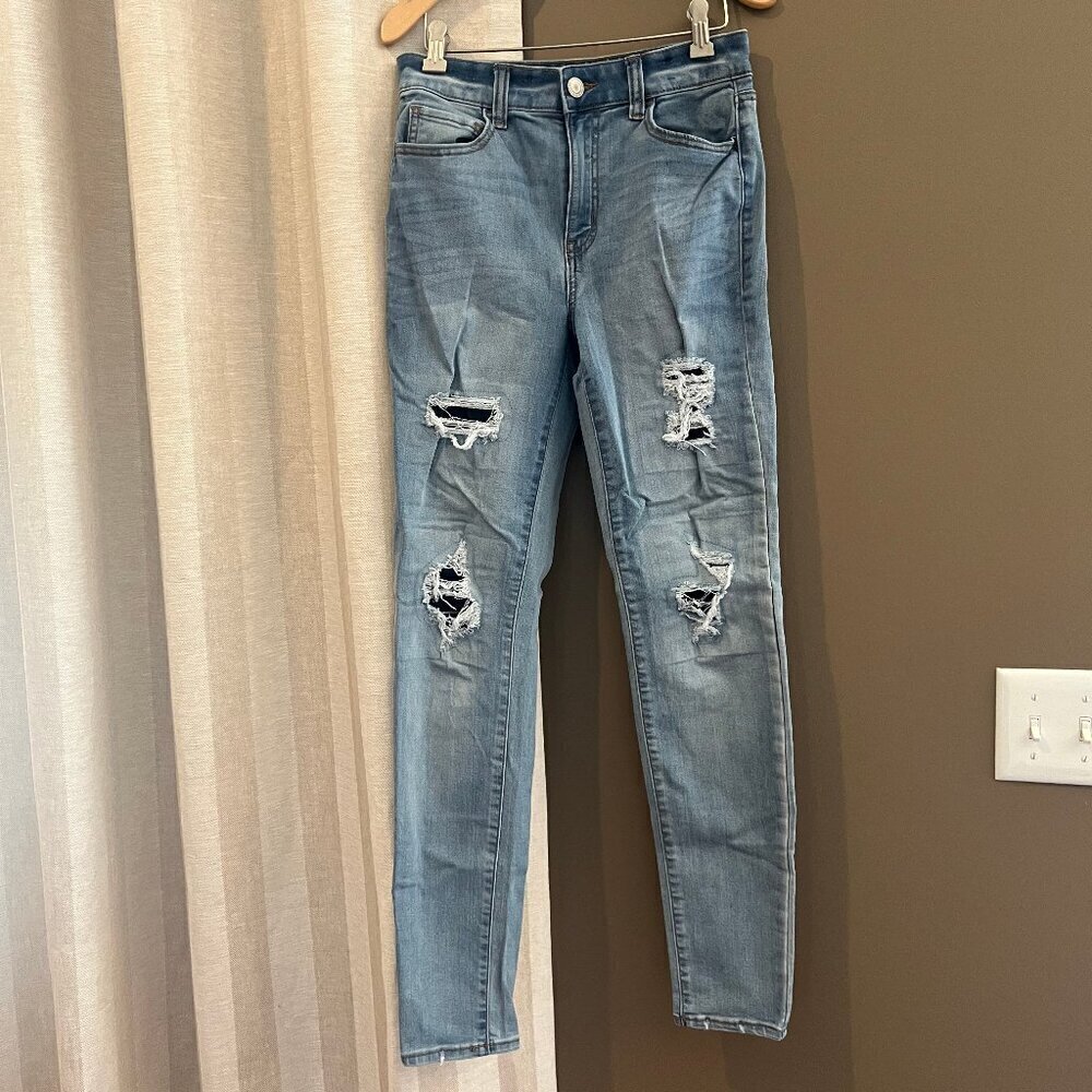 SO Women's Jeans, Junior High Rise Skinny, Distressed Frayed, Size 7/28 W